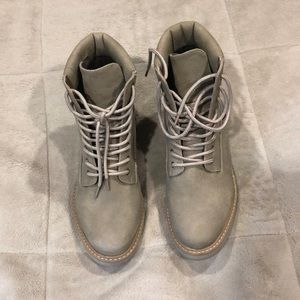 Cutest comfy booties!